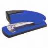 Grapadora Petrus 2001p color azul capacidad 20 hojas.