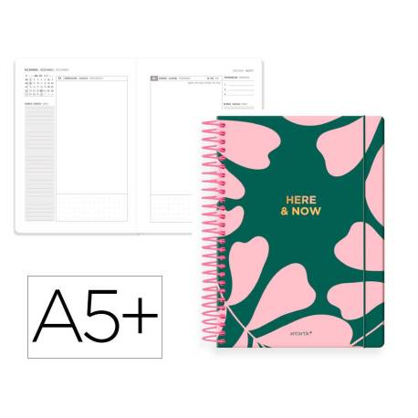 AGENDA ESPIRAL MARCA ANTARTIK HERE AND NOW A5+ 2026 DÍA PÁGINA VERDE PAPEL 80G FSC